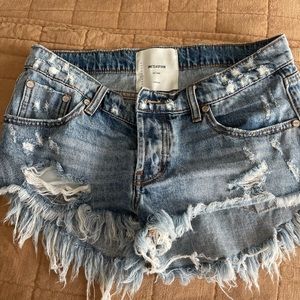 One teaspoon shorts size 27